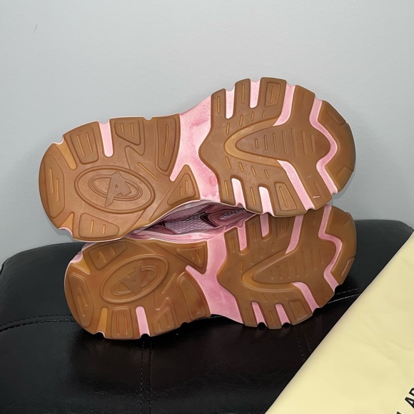 Axel Arigato Marathon Dip-Dye Lace-Up Sneakers - Picture 8 of 10